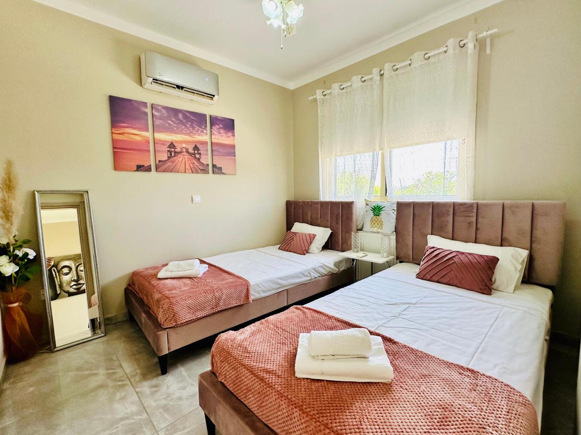 Luxury Lapis Lazuli Villa Meneou